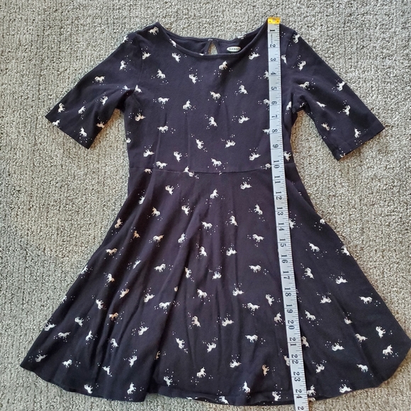 Girls Unicorn dress and shirt bundle, size 6 - Picture 13 of 14